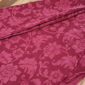 Beautiful Floral Design Tablecloth